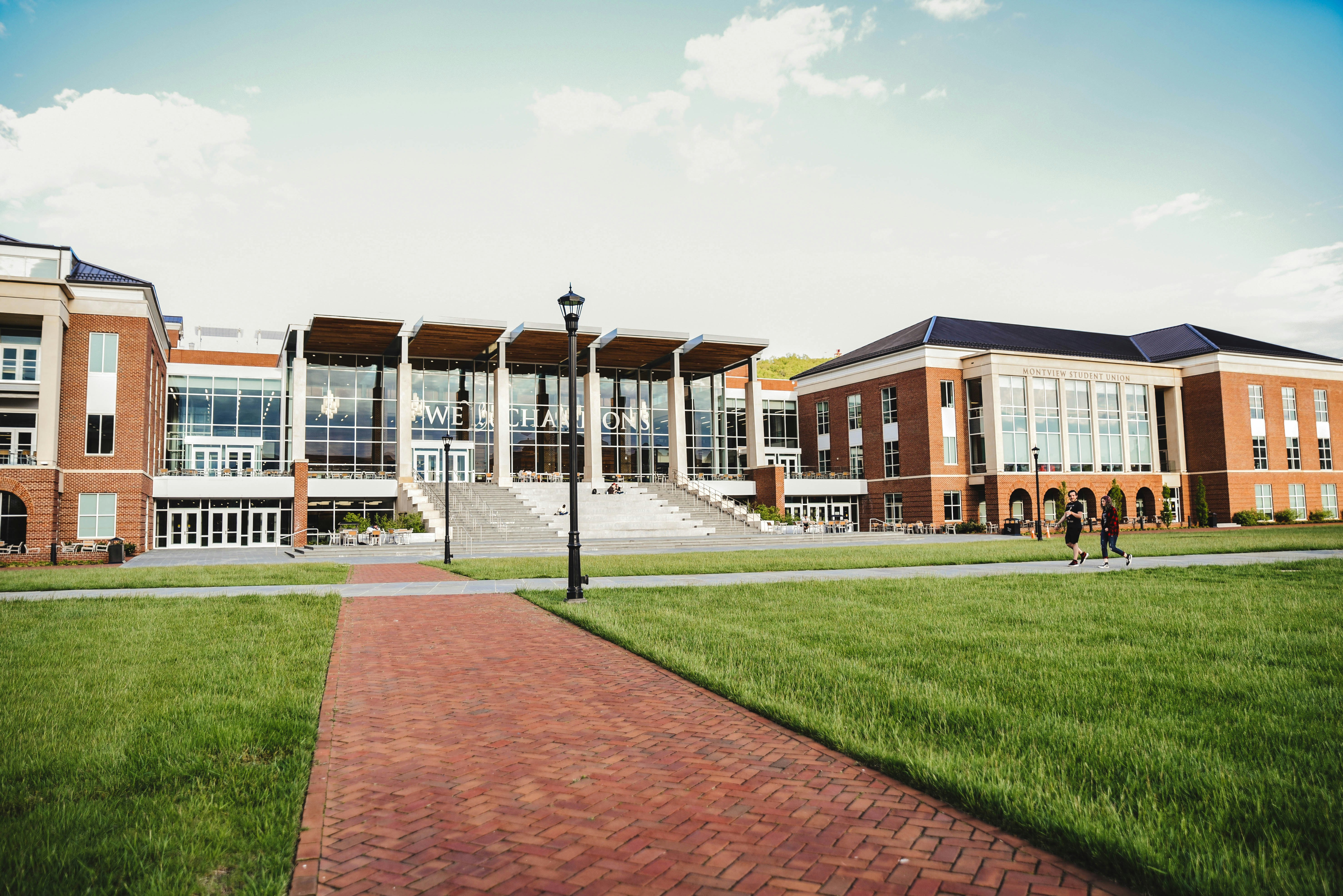 Evergreen Country Day School gallery image